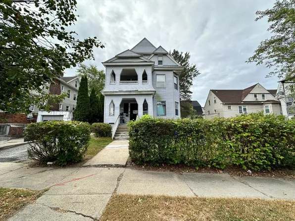 30 Forest Park Ave, Springfield, MA 01108