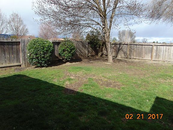 2nd image of 754 Halvorsen St