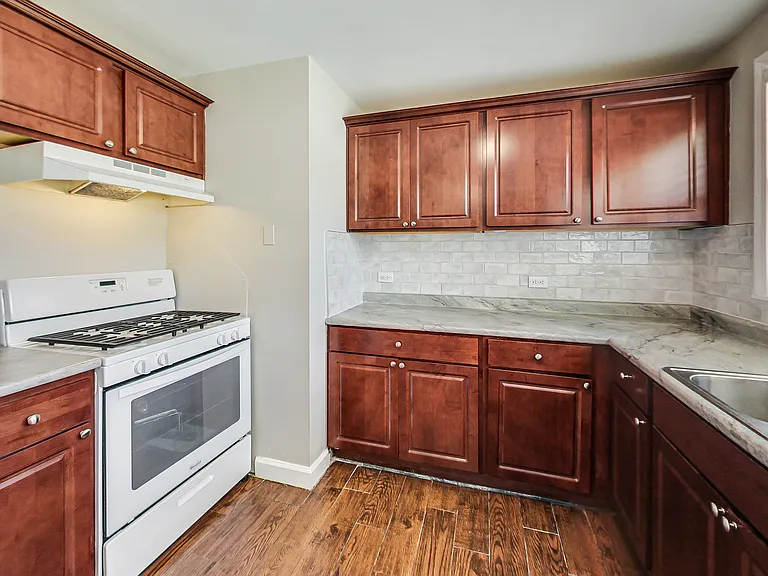 3631 Kemman Ave — Photo 33