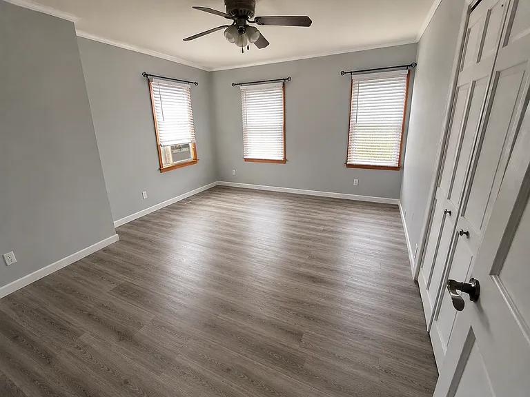 20 W Academy St — Photo 12