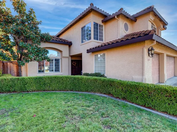 5117 Camden Rd, Rocklin, CA 95765