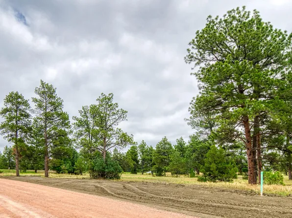 10 Freedom Dr, Moorcroft, WY 82721