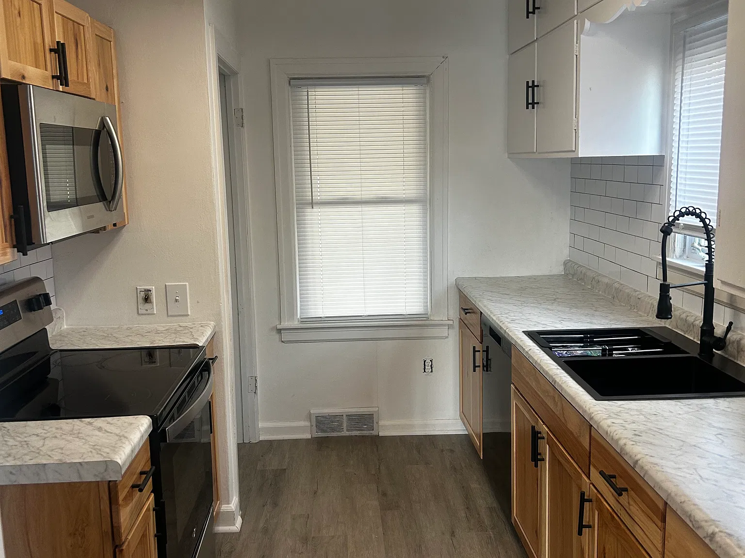 2 bed, 1200 sqft, $1,400 — Photo 3