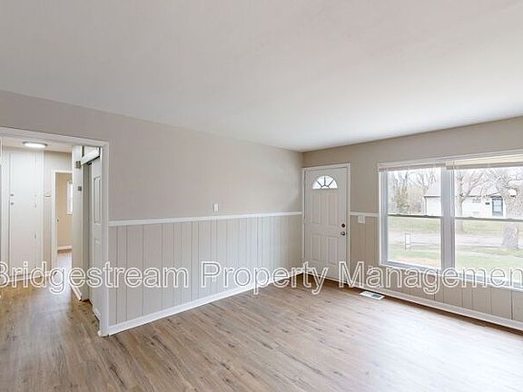 3rd image of 4196 Melgrove Ave