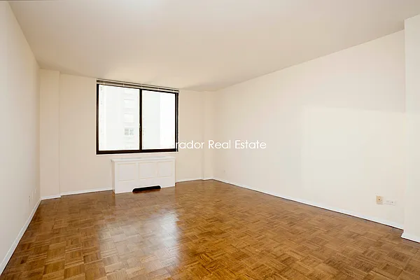 Rented by Mirador Real Estate | media 11