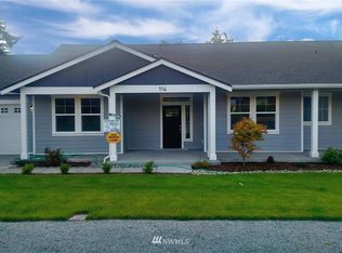 114 Cedar Ave, Eatonville, WA