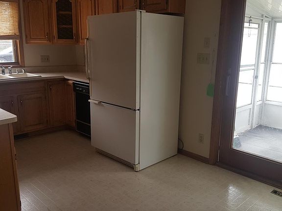 Kitchen 4