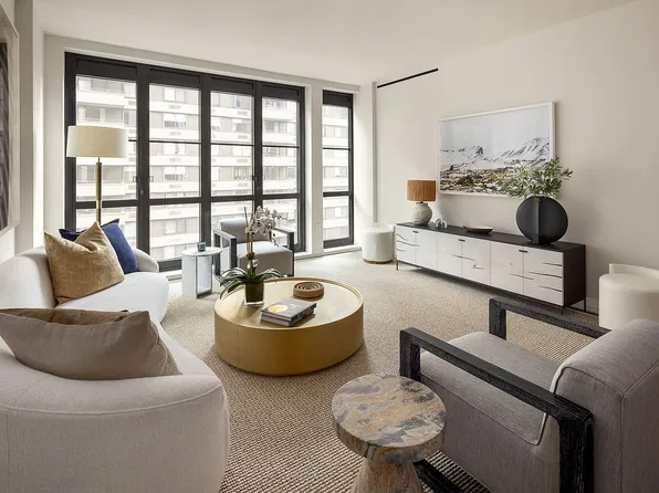 250 W 96th St Unit 15A, New York, NY 10025