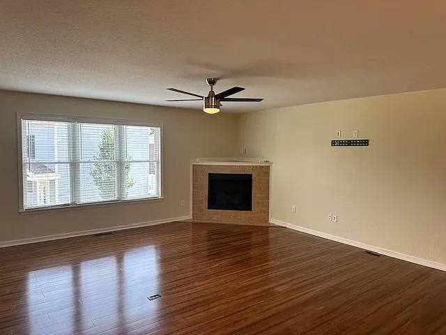 5816 Miss Coral Ct — Photo 12