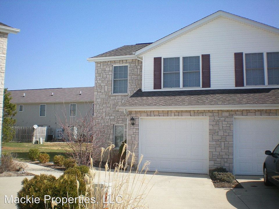 1st image of 2630 E Oaklawn Ct