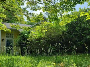 9713 Marshbrooke Rd, Matthews, NC 28105