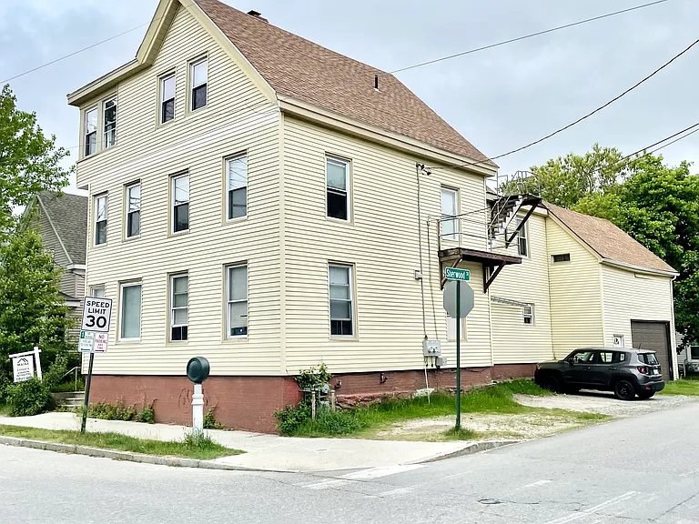 38 Veranda St #6 — Photo 9