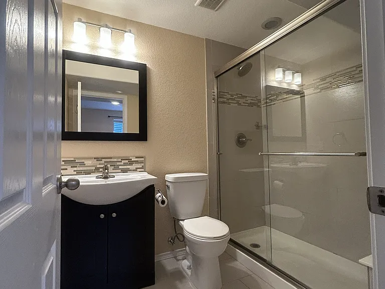 2203 Merlot Ct — Photo 24