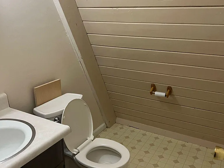 1806 Stanford Dr — Photo 10