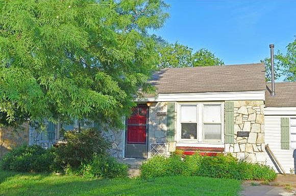 1st image of 722 N Stewart Ave
