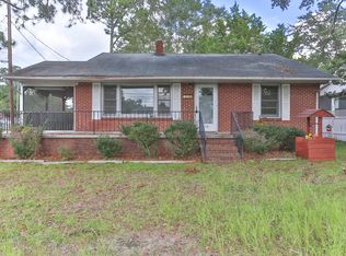 808 McDonald Ave, Hamlet, NC 28345