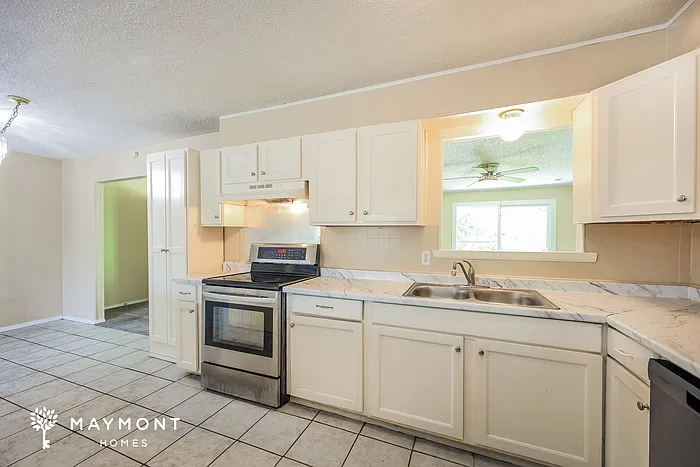 7219 Westport Way — Photo 9