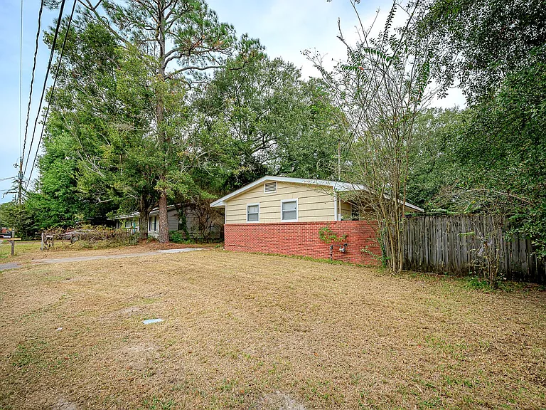 2919 Criswell Ave — Photo 30