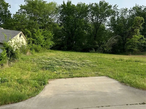 2249 N Main St, Tulsa, OK 74106