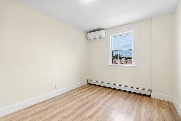 Rented by Keller Williams NYC | media 14
