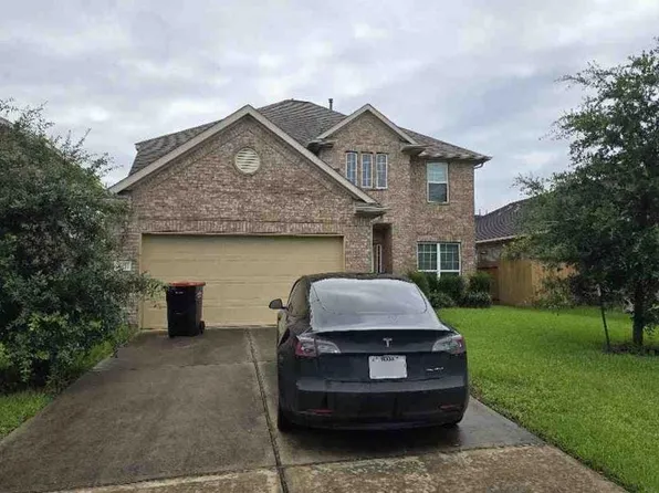 10211 Humphreys Green Dr, Rosharon, TX 77583