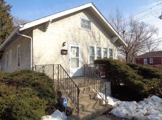 1841 S 6th Ave, Maywood, IL