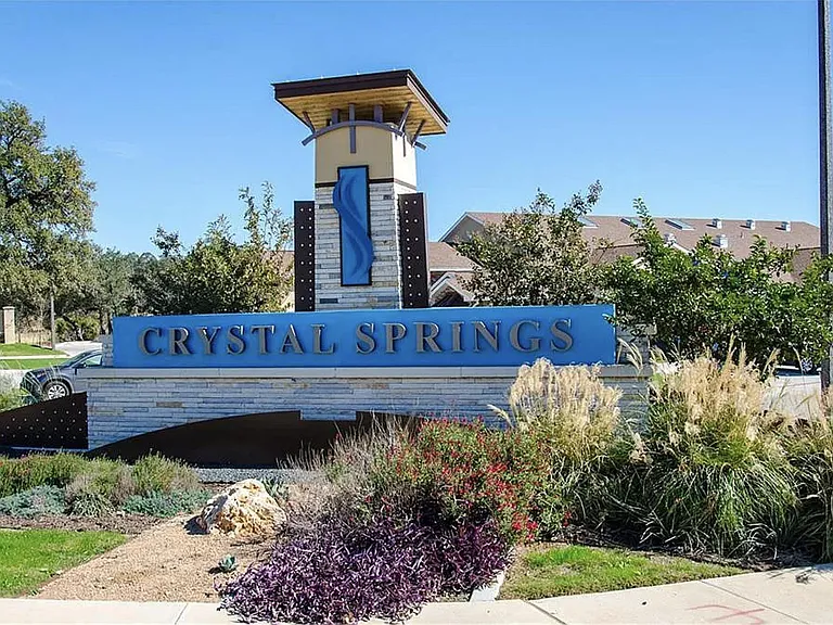 1740 Artesian Springs Xing — Photo 12