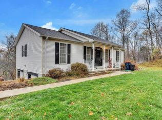 570 Gablers Rd, Gardners, PA 17324