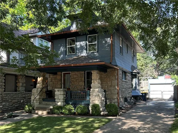 3817 Terrace St, Kansas City, MO 64111