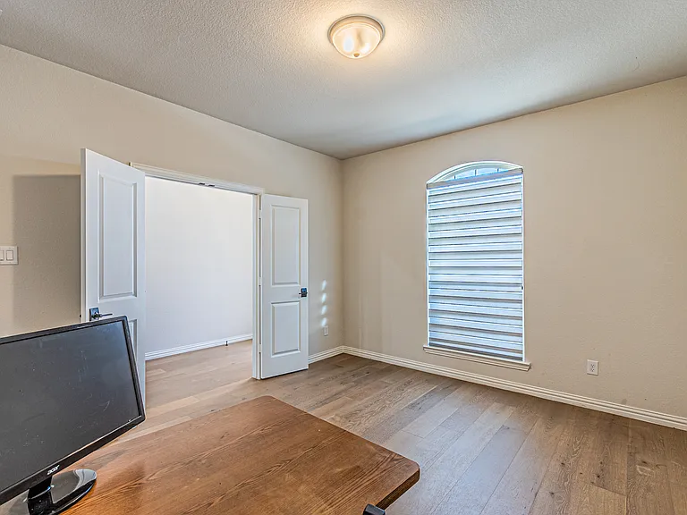 4309 Lake View Rd — Photo 7