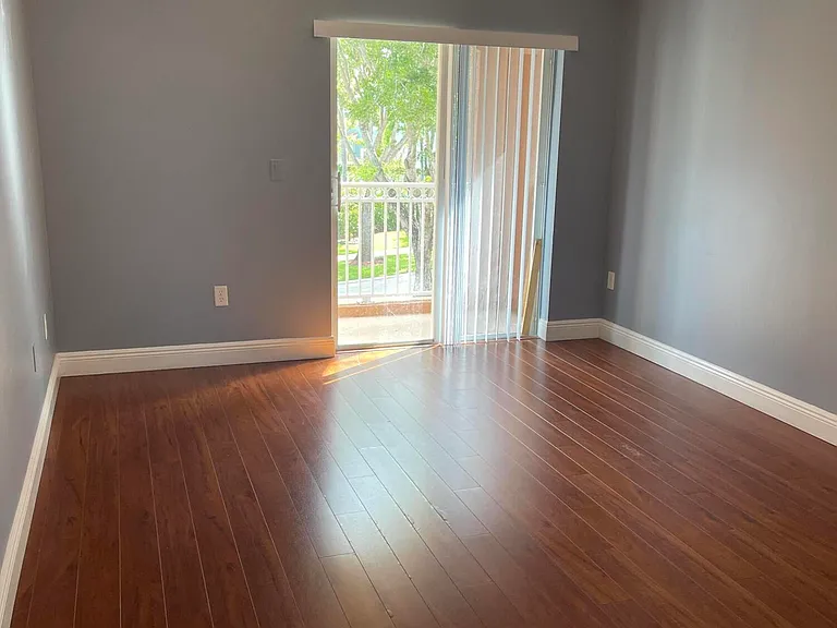 9828 Stover Way — Photo 24