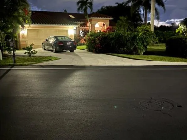 (undisclosed Address), NAPLES, FL 34104