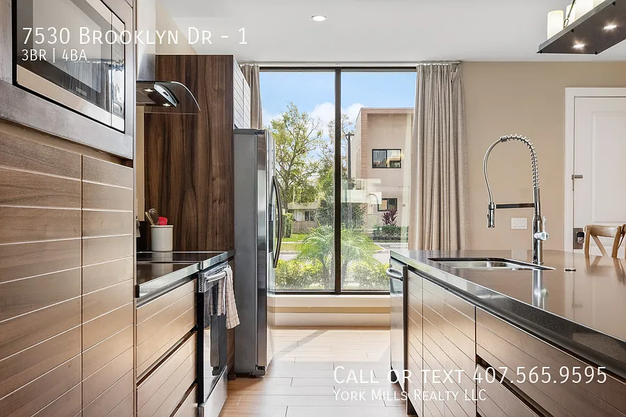 3 bed, 2195 sqft, $2,800 — Photo 4