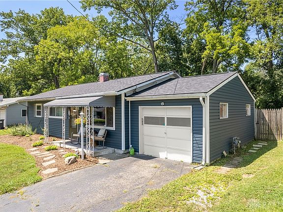 2nd image of 219 Tuscarora Dr