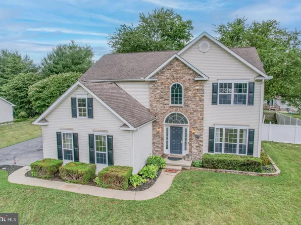 340 W Darby Cir, Dover, DE 19904