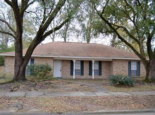 477 Wingate Dr, Baton Rouge, LA 70815