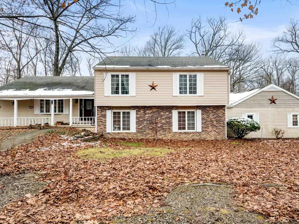 19101 N Elizabeth Ln, Muncie, IN 47303