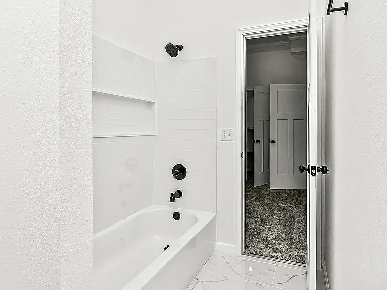 2207 N Kellett Ave — Photo 24