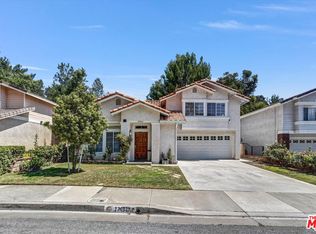 27632 Kevin Pl, Santa Clarita, CA 91350