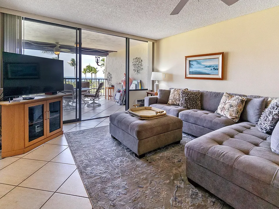 78-6920 Alii Dr #227