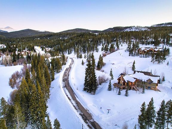 3rd image of 516 Glen Eagle Loop