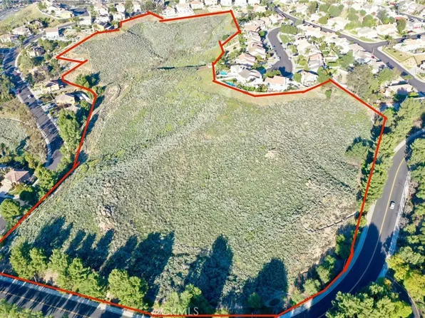 16286 Lakepointe Dr Lot 60, Riverside, CA 92503