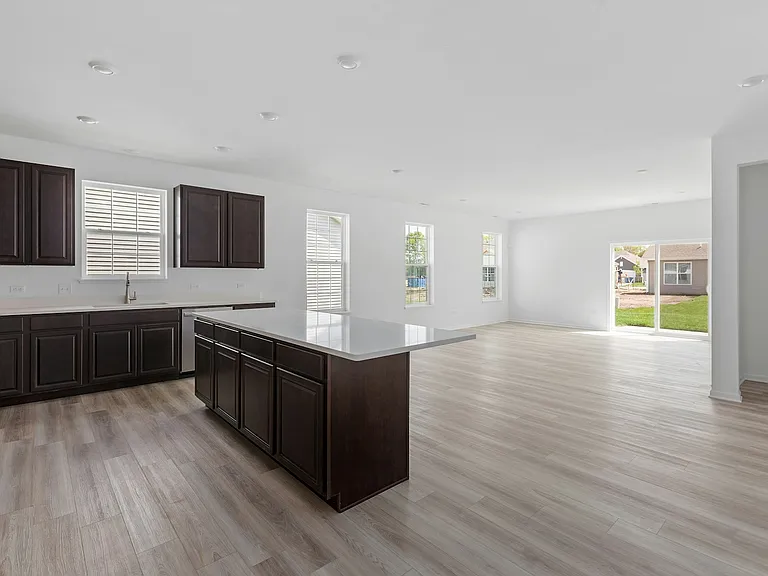 11067 Thomas St — Photo 4
