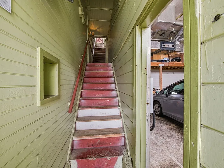 3553 Mission St #C — Photo 18