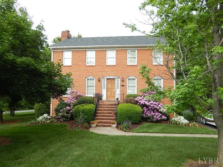 1st image of 106 Poplar Forest Dr