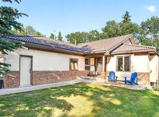 12 W Sunset Way, Foothills County, AB T0L 1W3