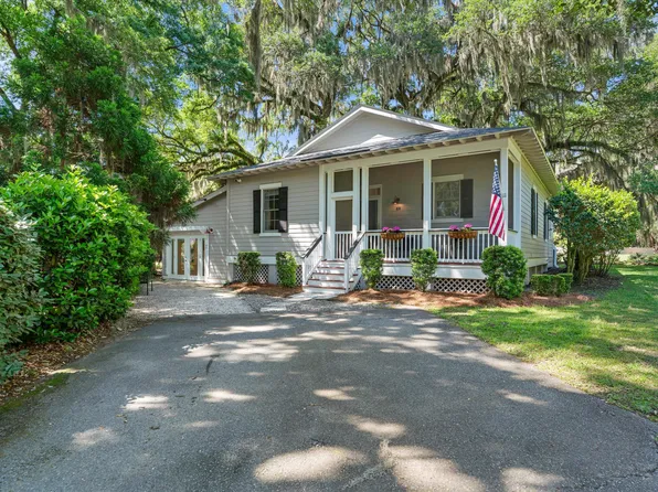 11 Ladys Walk, Ladys Island, SC 29907