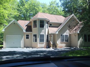 134 Conashaugh Trl, Milford, PA 18337