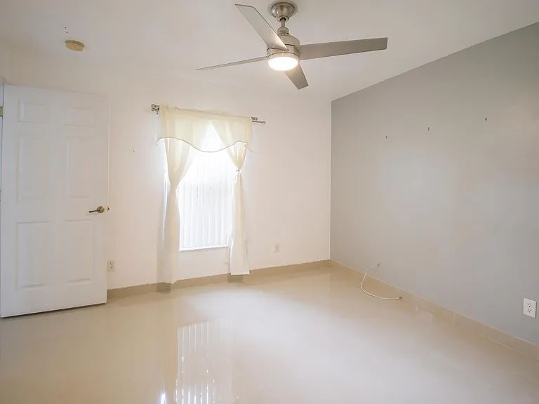 4913 Cromey Rd — Photo 22