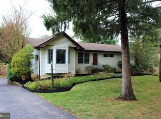 202 Broad Acres Rd, Lansdale, PA 19446